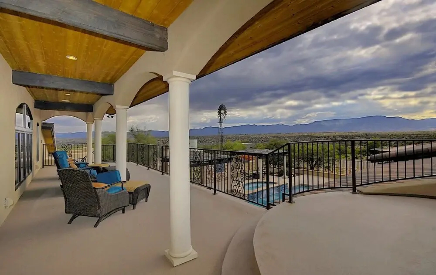 Sorelle Vineyard 5BR by Casago