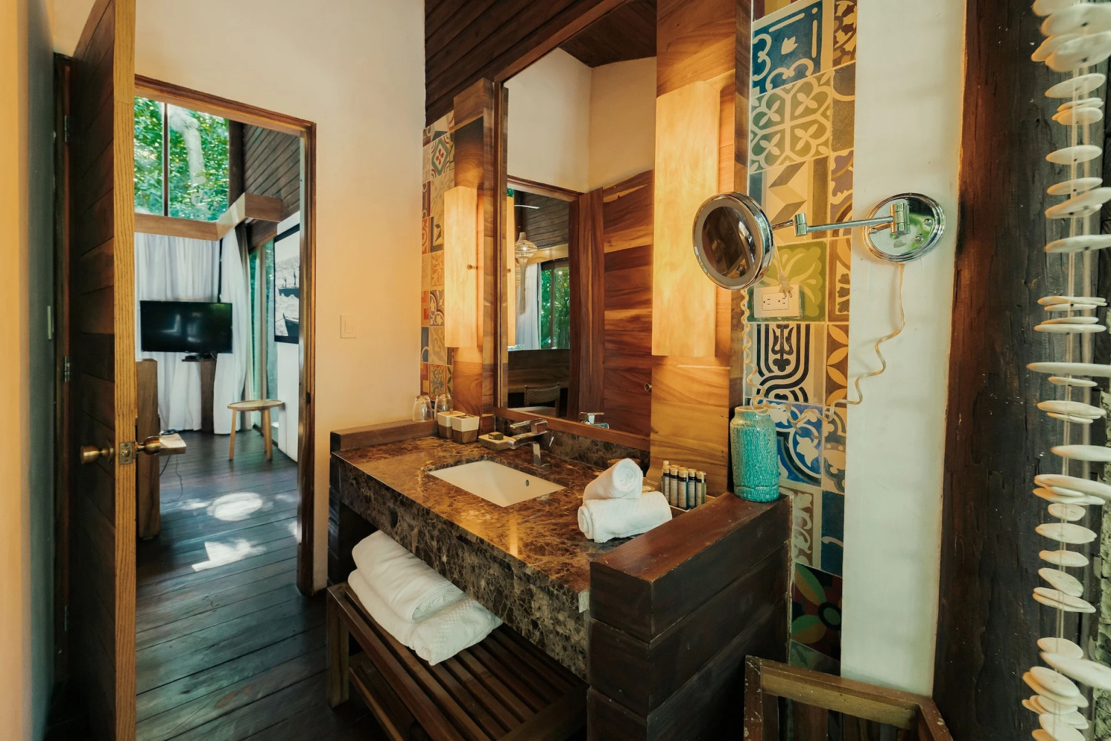 Casa Bonita Tropical Lodge