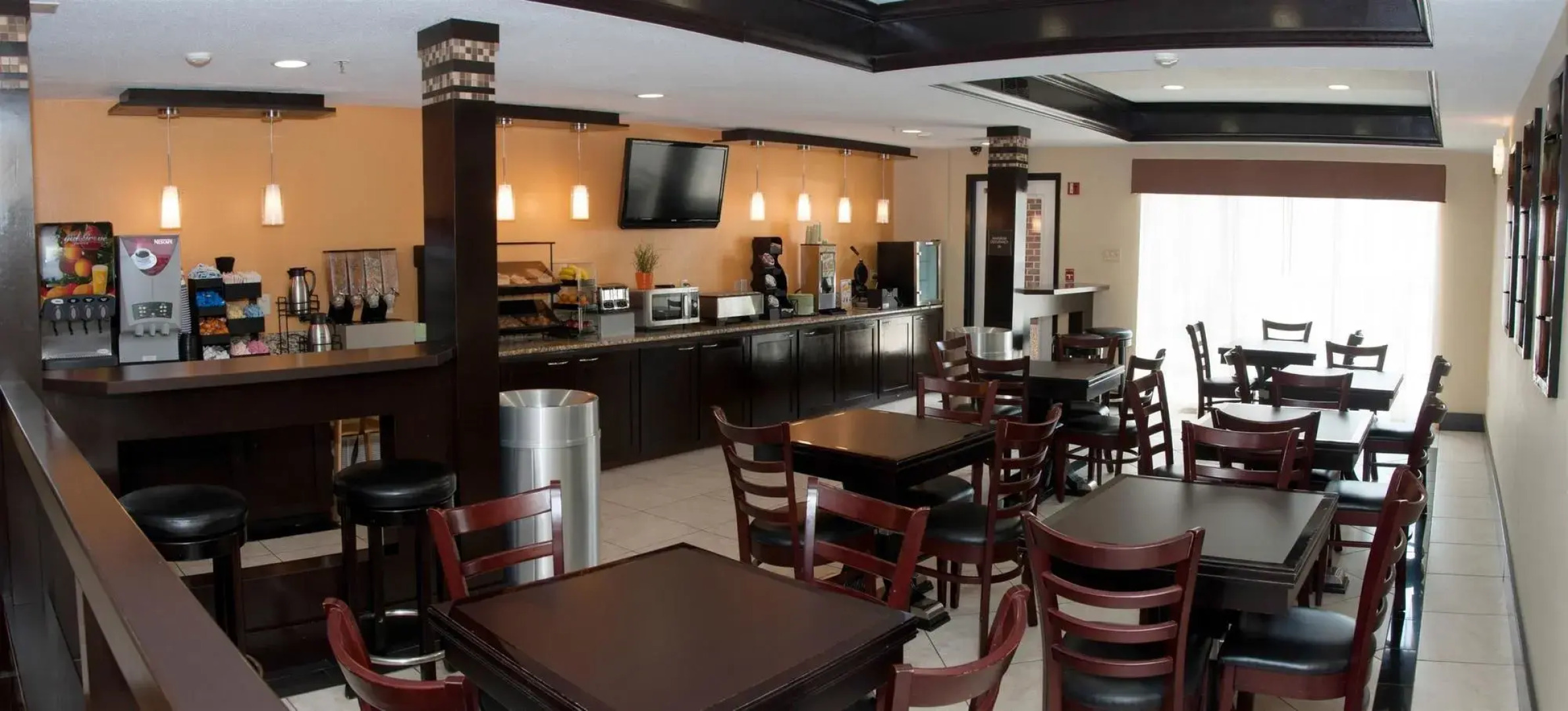 Best Western Plus Addison/Dallas Hotel