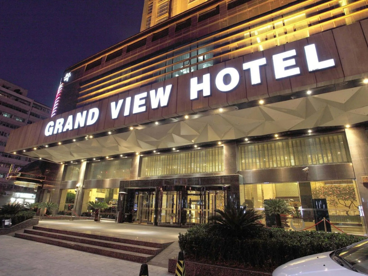 Grand View Hotel