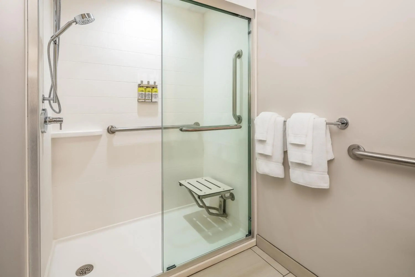 Holiday Inn Express Hotel & Suites Florence I-95 at Hwy 327 by IHG