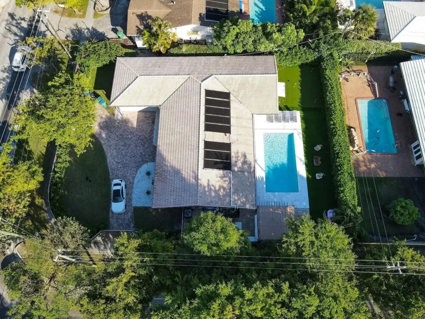 Joyfull Villa Crazy Bkyd w Pool Arg Grill Mini Golf, North Miami Beach