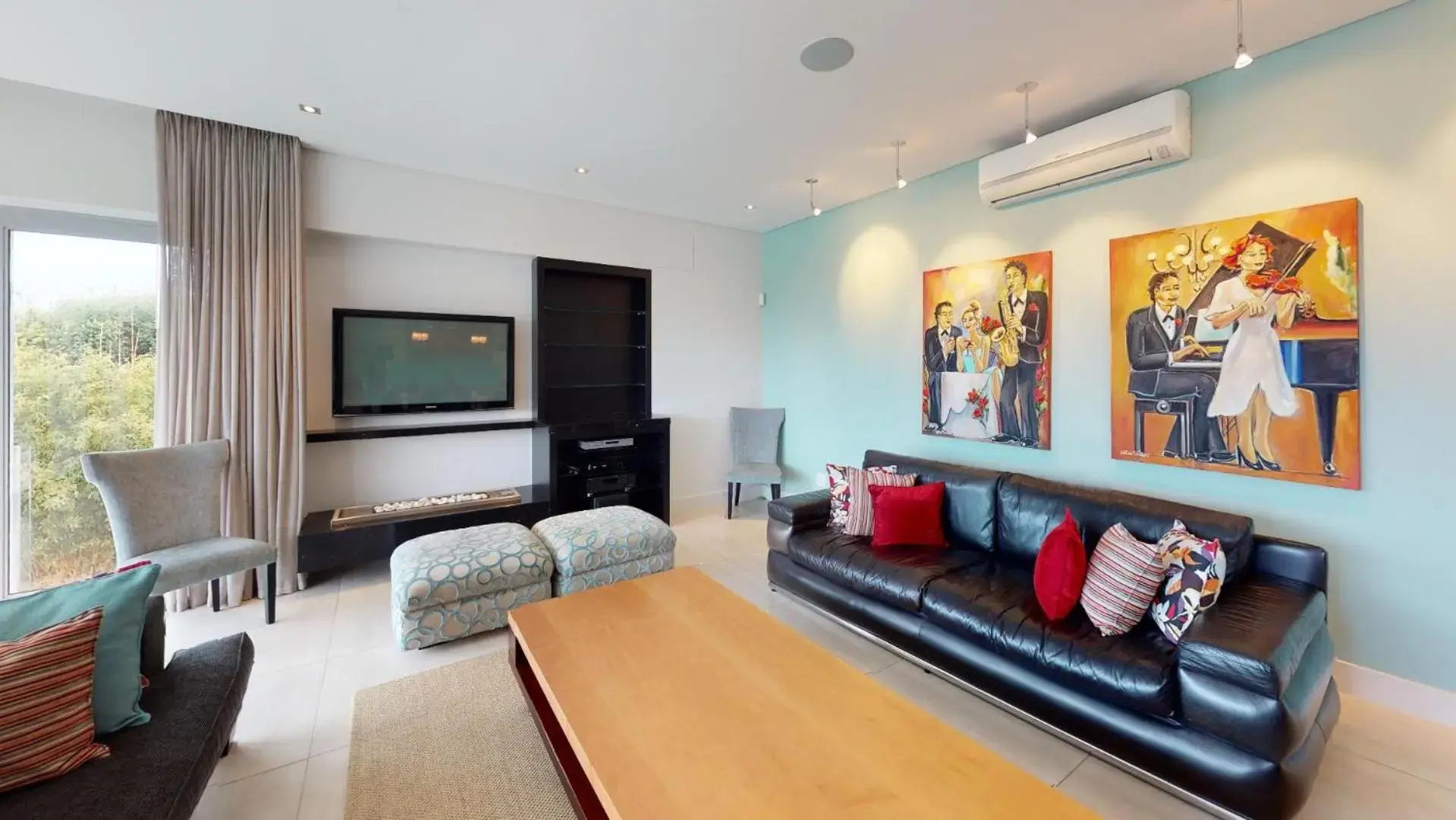 Stamford on Sea by Top Destinations Rentals