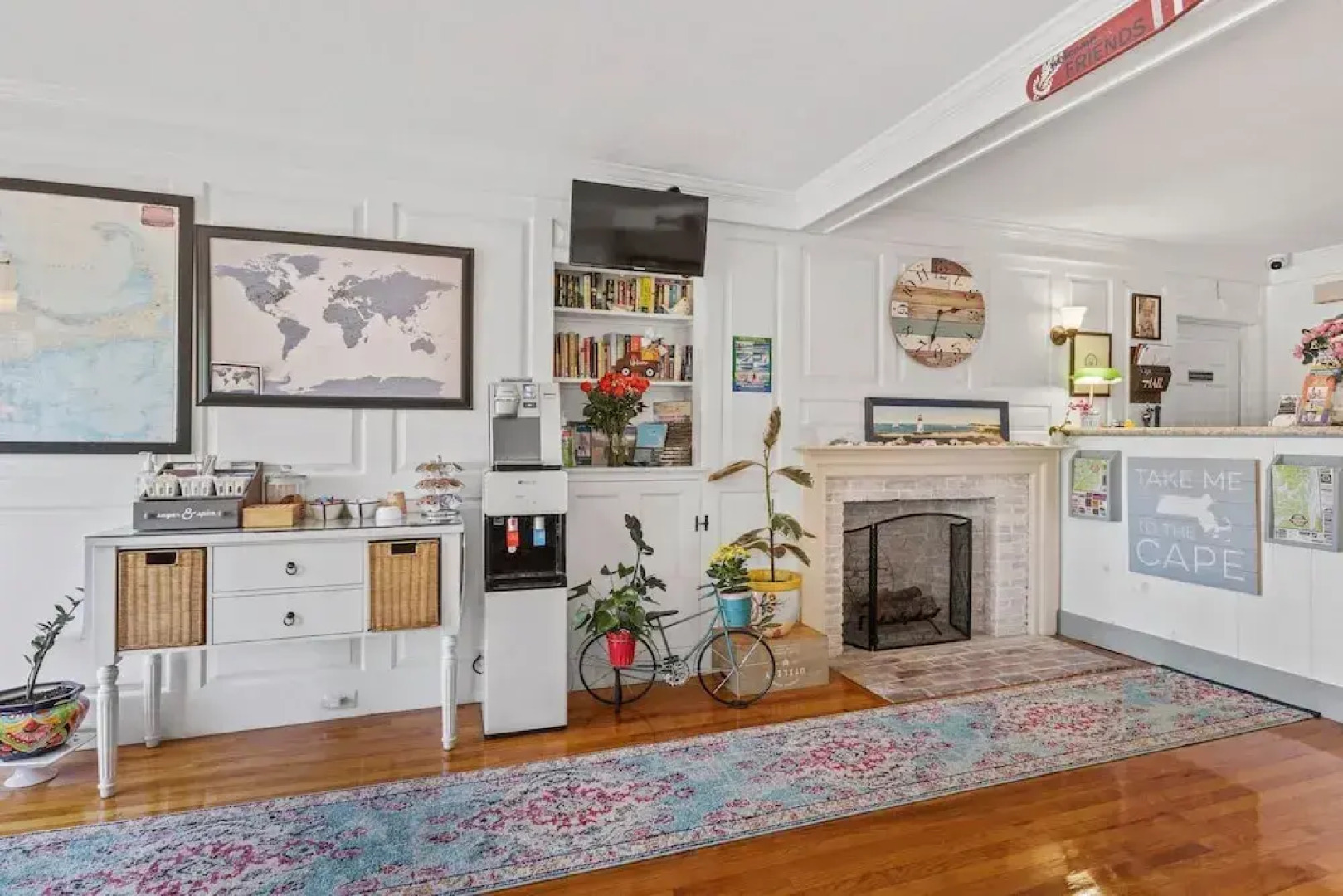 Eagle Wing Inn - Cape Cod