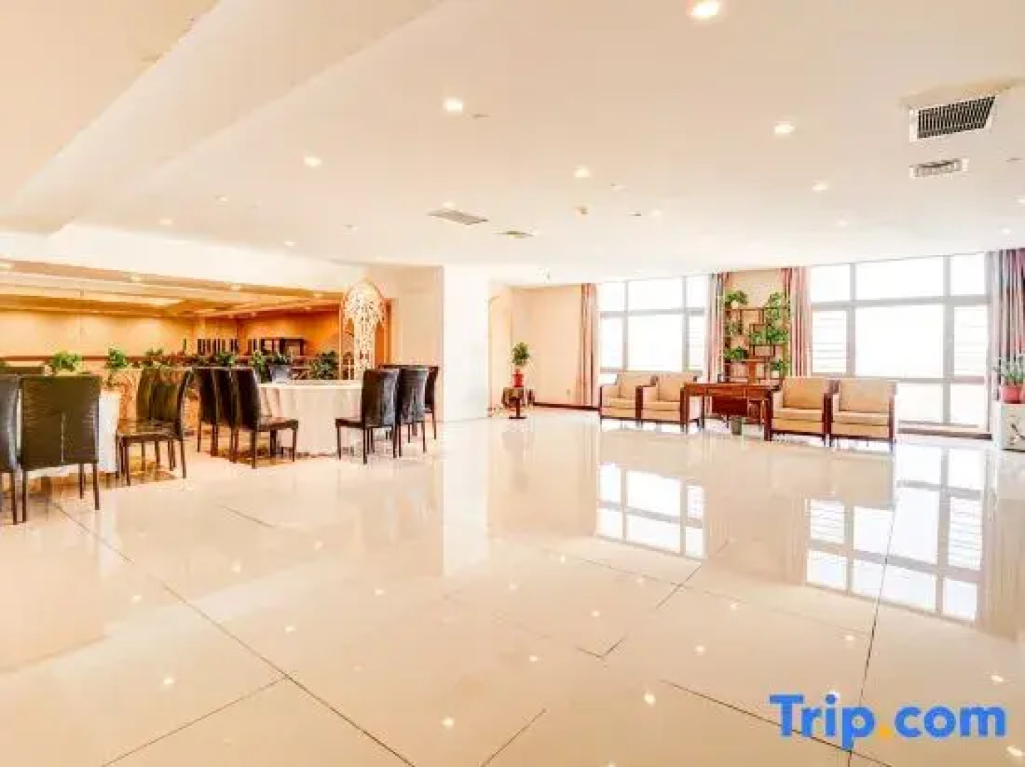 Songjiang International Hotel