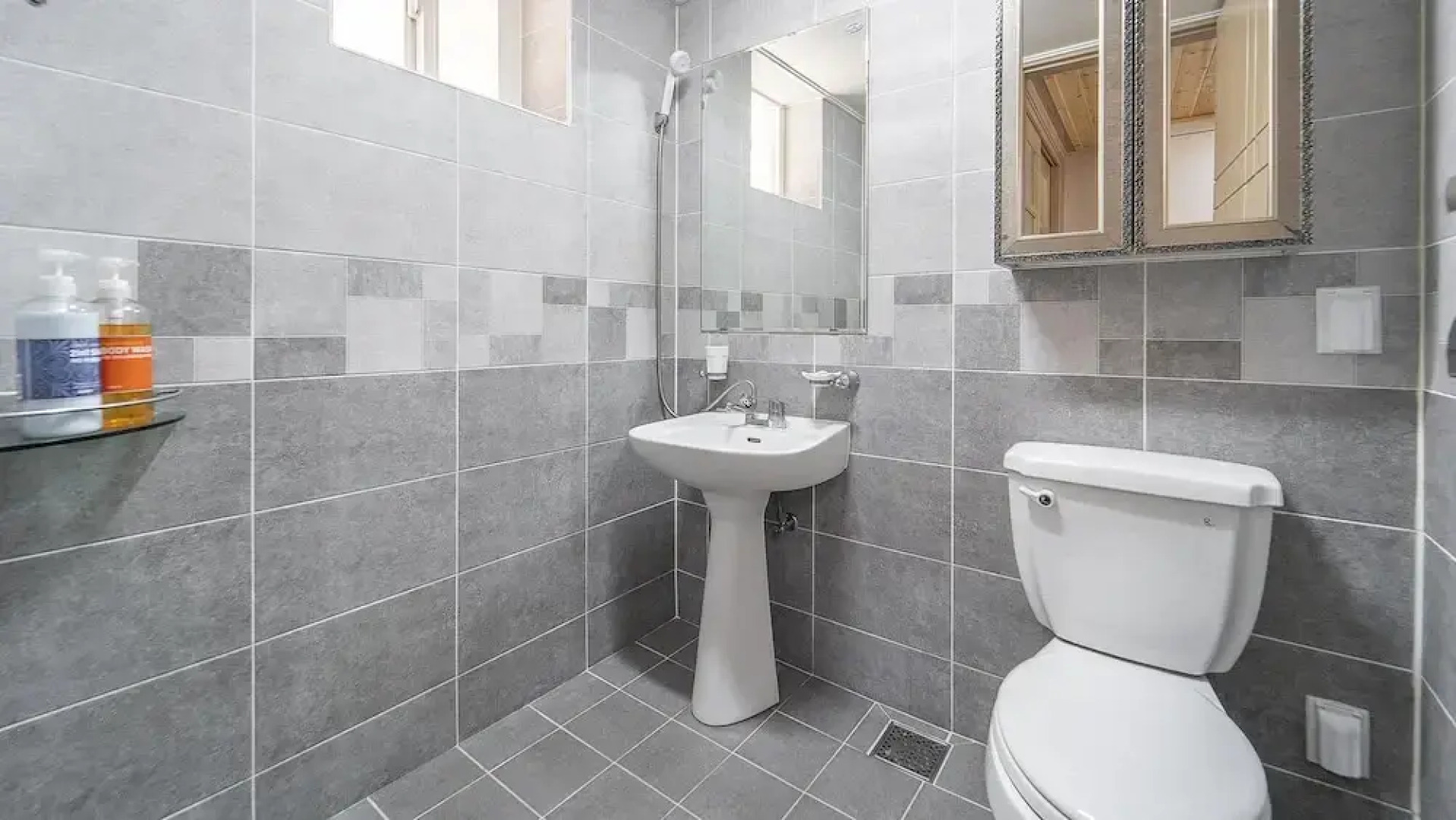 Samcheok ara Pension