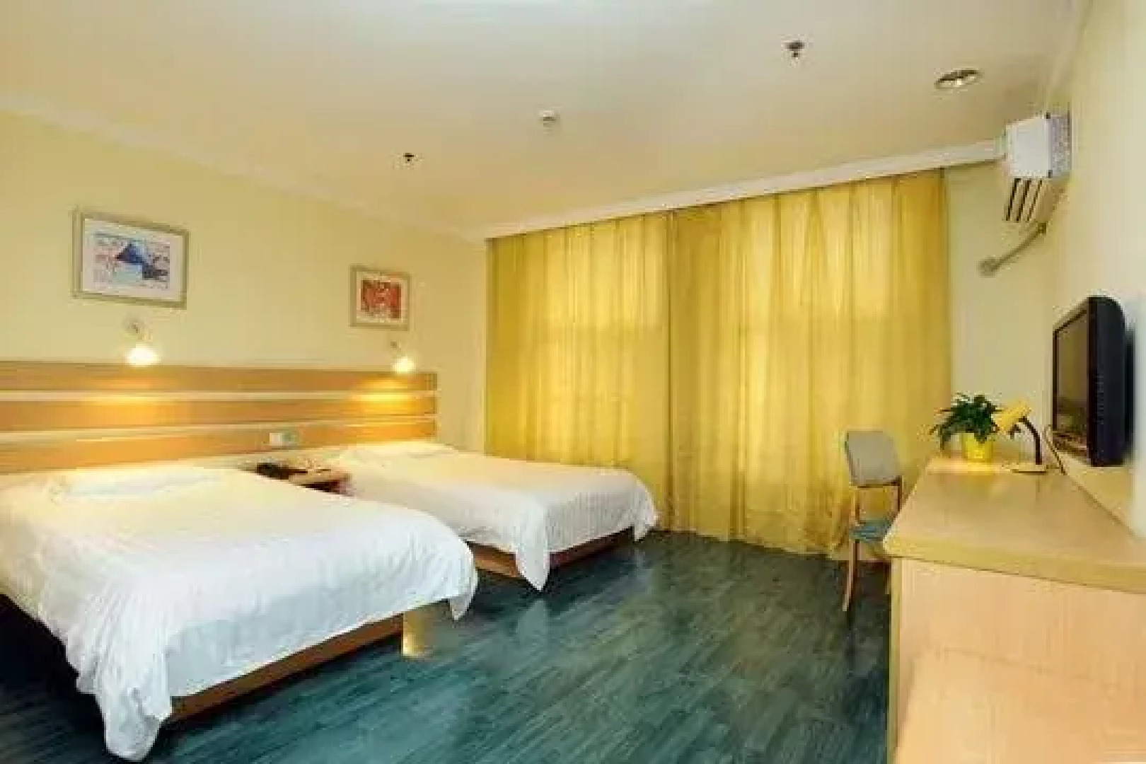 Home Inn Dongying West 2nd Road