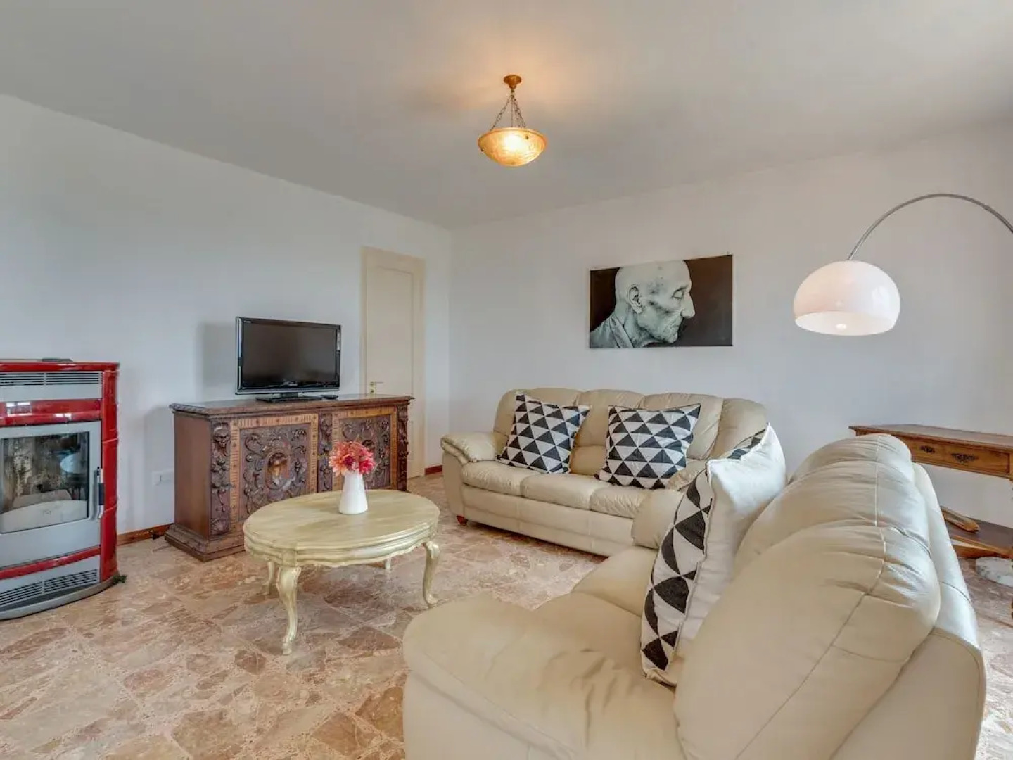 Sun-kissed Holiday Home in Calosso With Roof Terrace