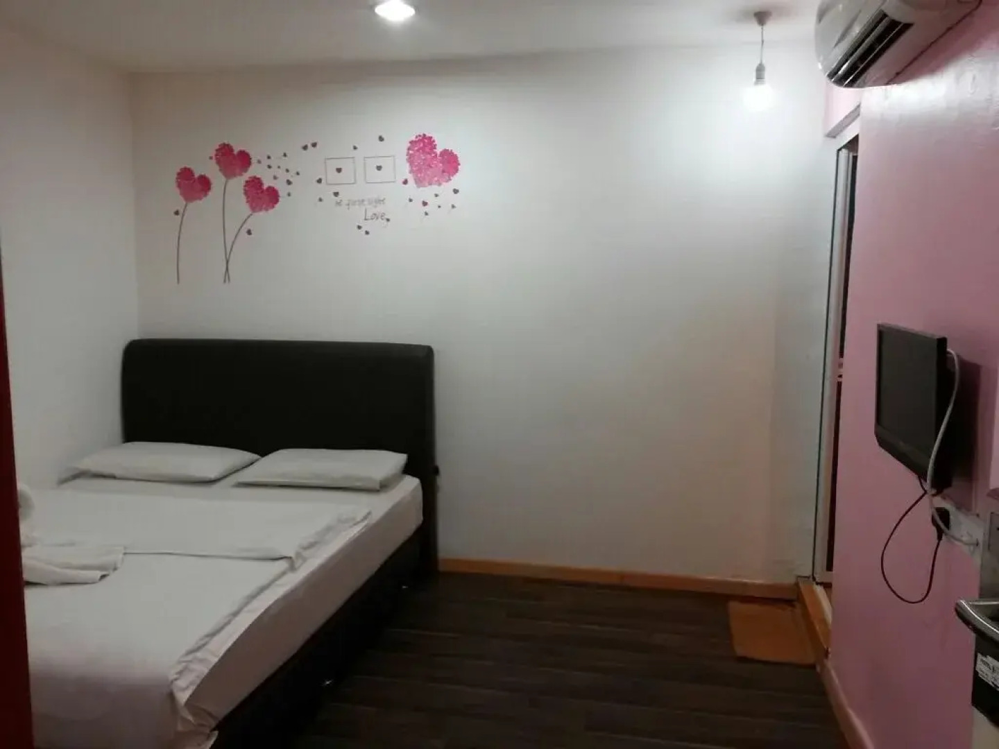 OYO 89891 1st Inn Hotel Subang (SJ15)