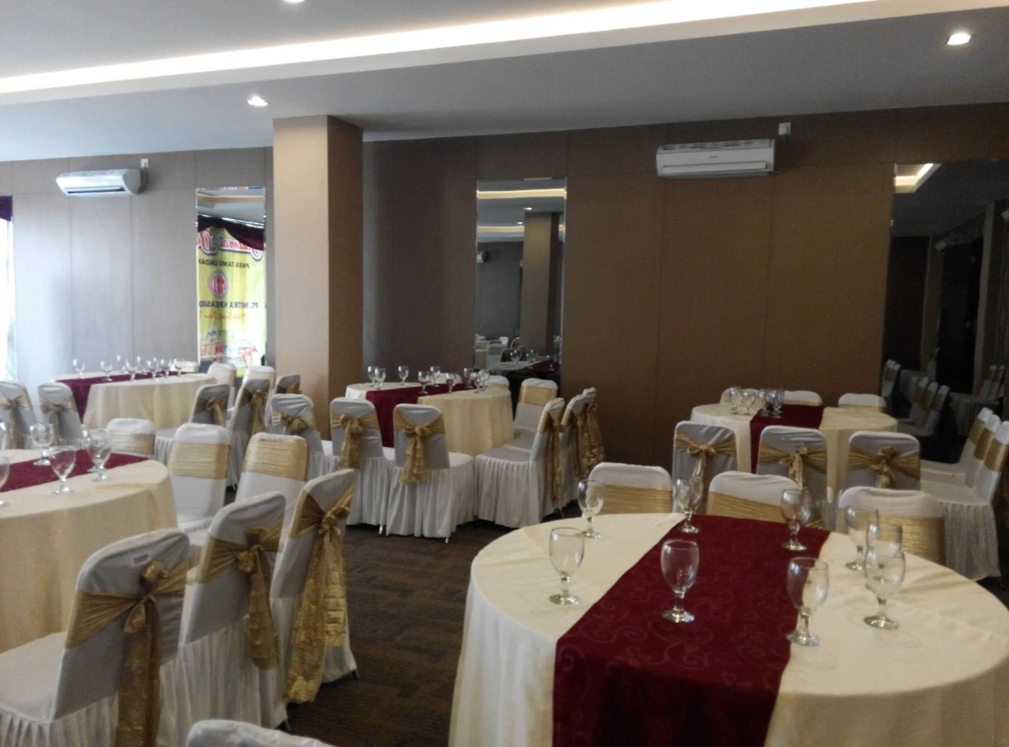 Viva Hotel Kediri, Azana Hotels Collection