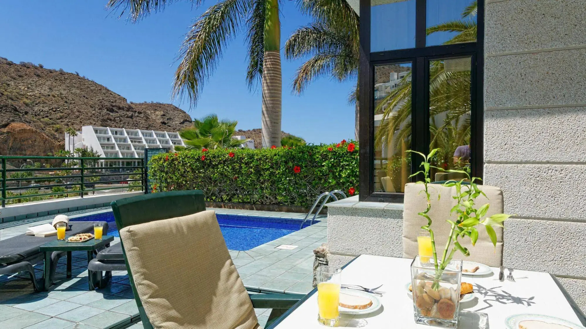 Sunshine Villas