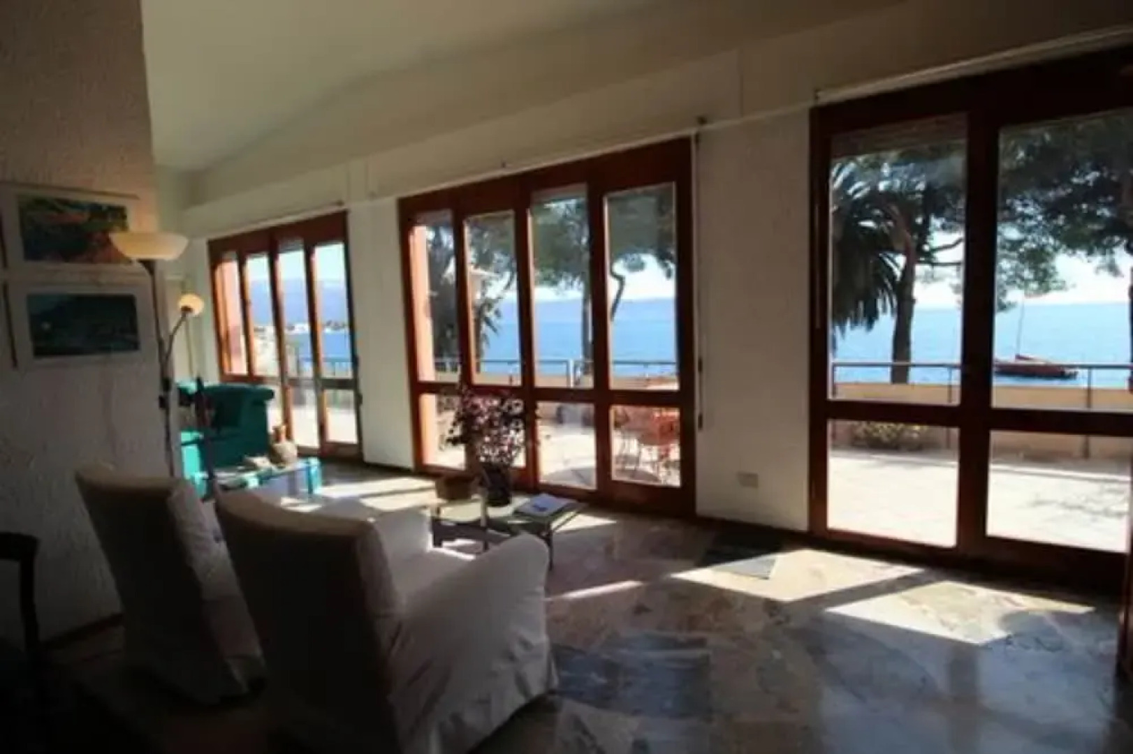 Appartamento Fronte Lago