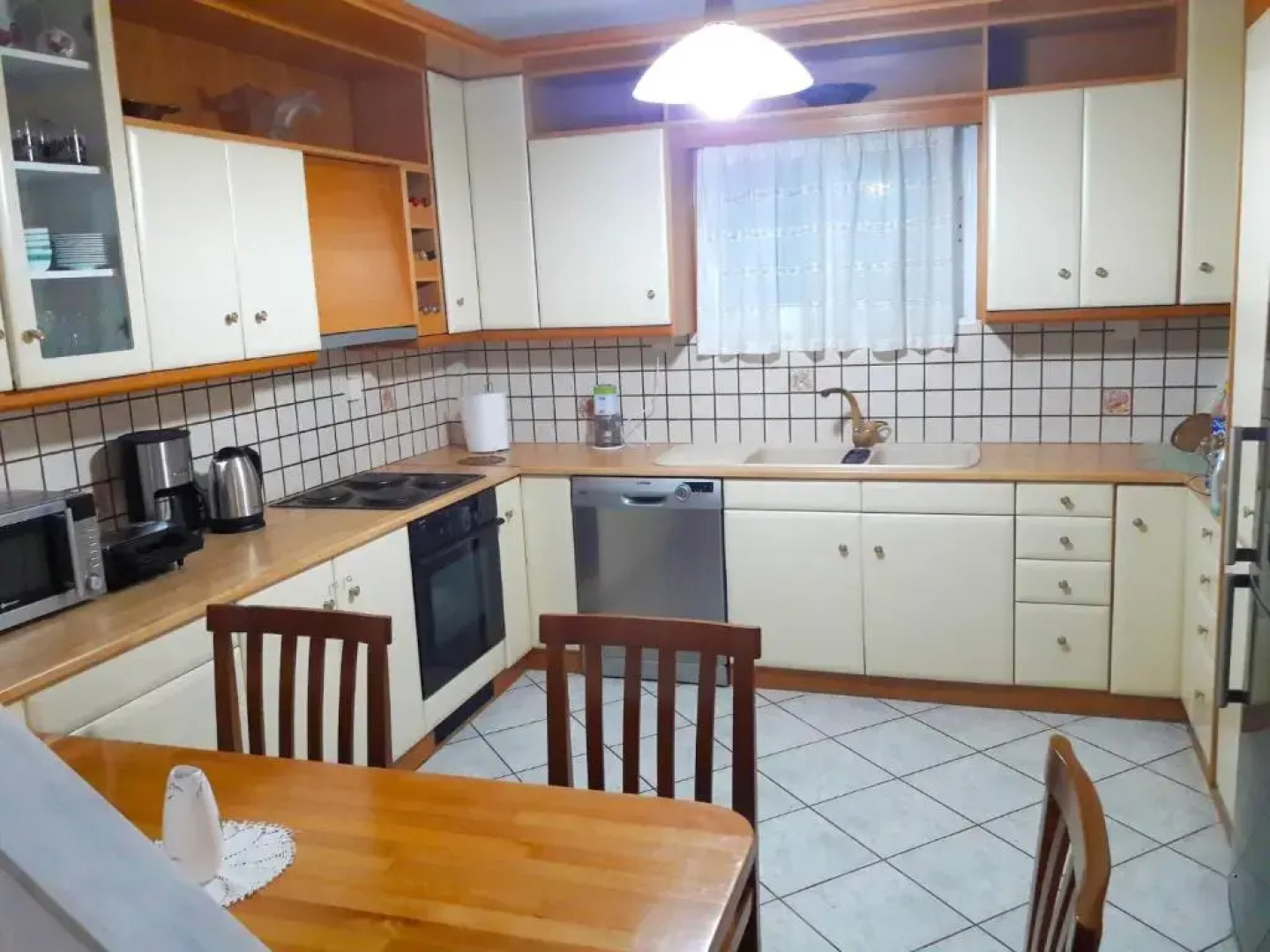 Elafonisos: Two storey house on the sea front