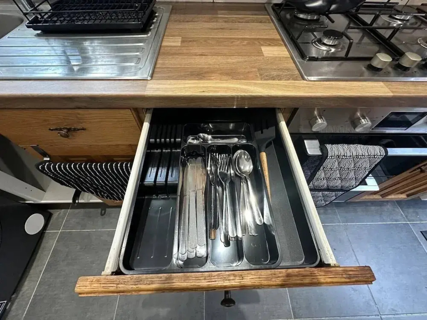 Charming Haven House Right Next To Moss Bank Park