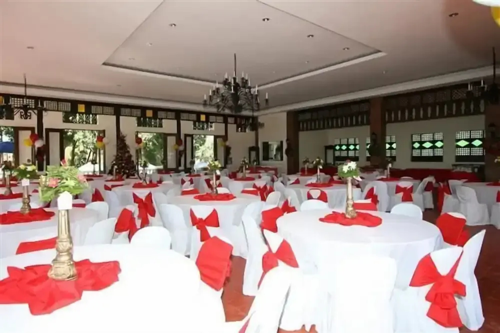 RedDoorz Plus @ Rio Grande de Laoag Resort Hotel Ilocos Norte (Quarantine Hotel)