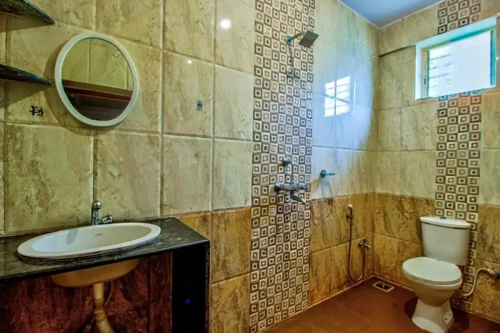 Candolim Glitter Sand