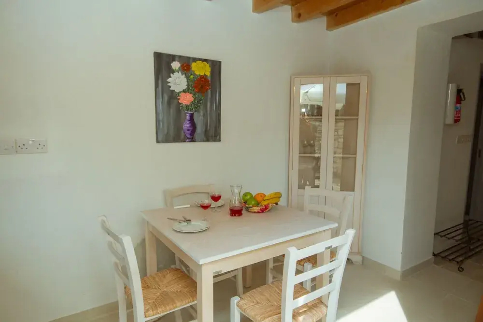 Thyone Studio Cottage