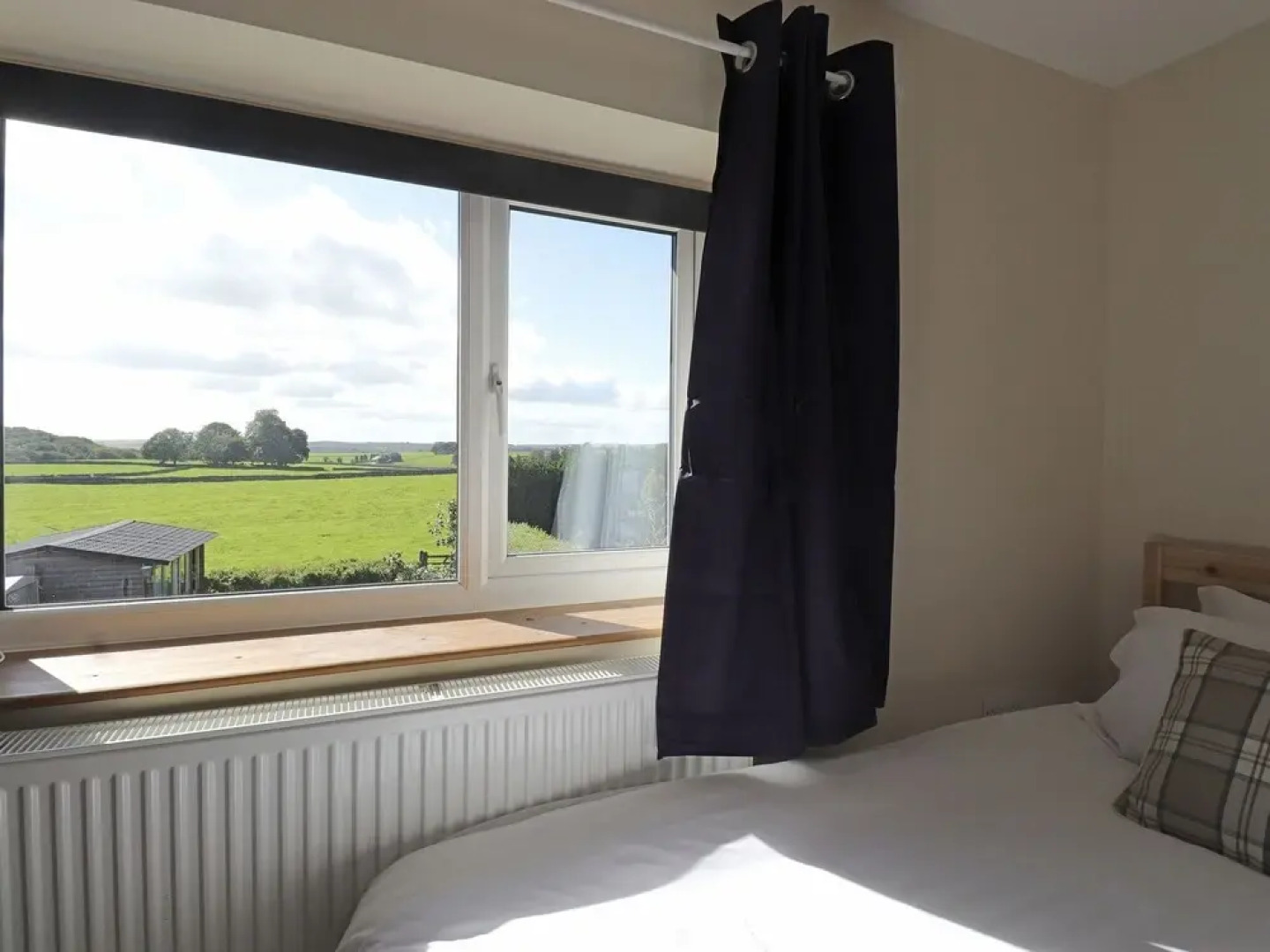 Luxury Holiday Home In Alsop-En-Le-Dale With Garden