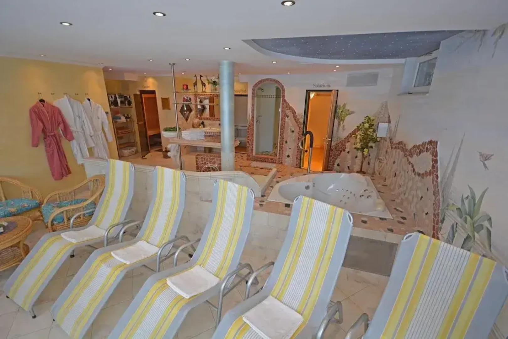 Apartment in Pitztal With Mountain Views