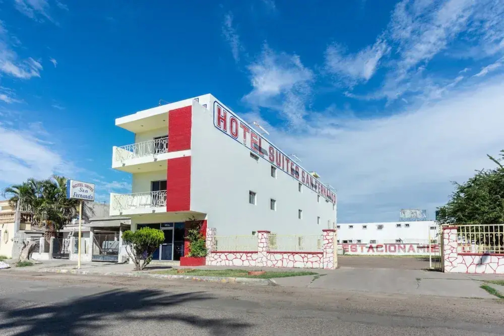 OYO Hotel Suites San Fernando