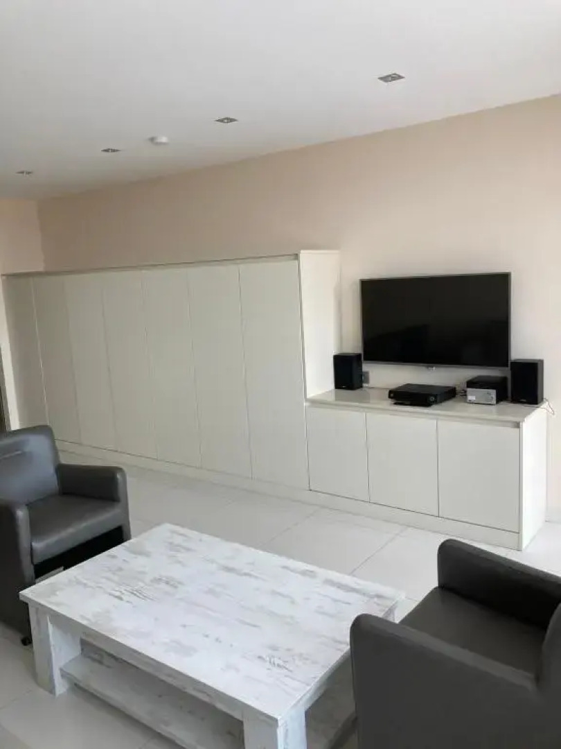 SEAVIEW Studio - OOSTENDE - Type Gent - 6 p - Gezellige en vernieuwde studio direct aan het strand, frontaal zeezicht, op de verkeersvrije zeedijk