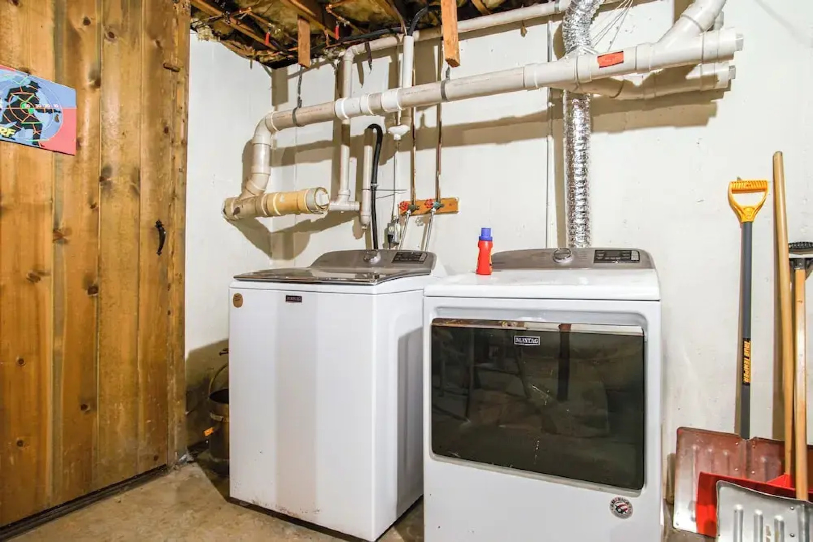 3 Mi to Beaches & Golfing: Family Gem in Cotuit