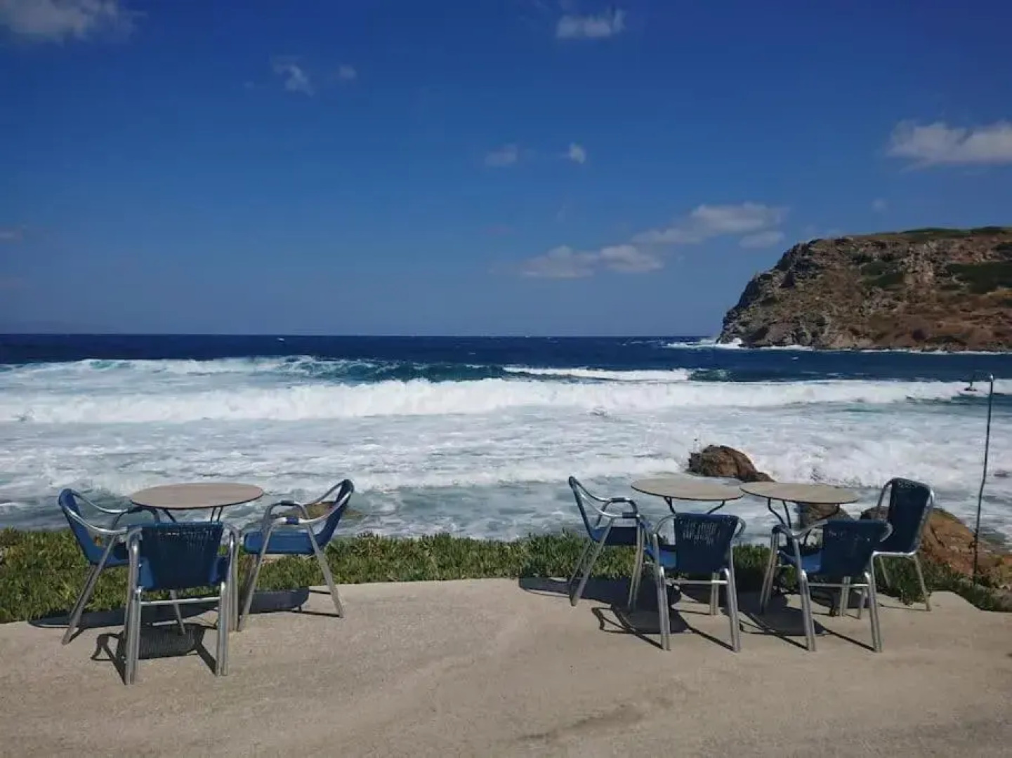 ~~ Sea Breeze covered house ~~