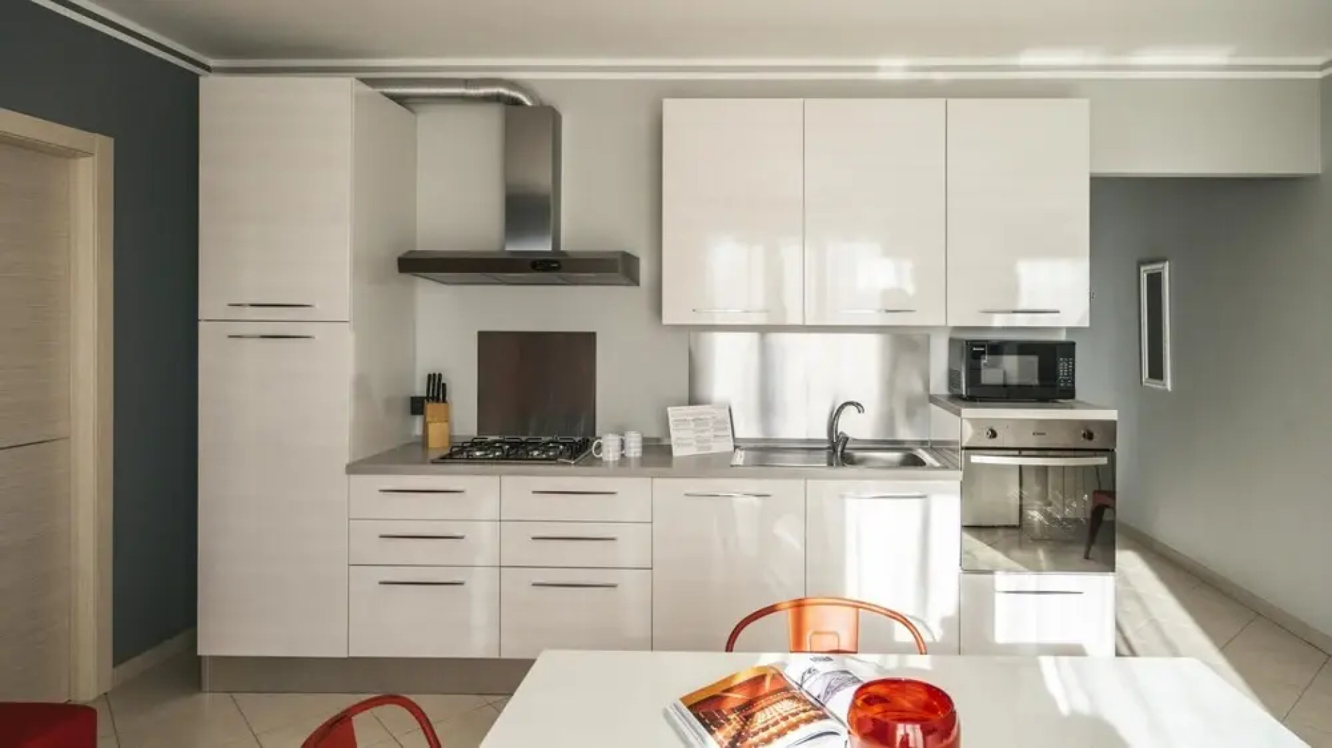 Delle Sterlizie 7 Interno 12