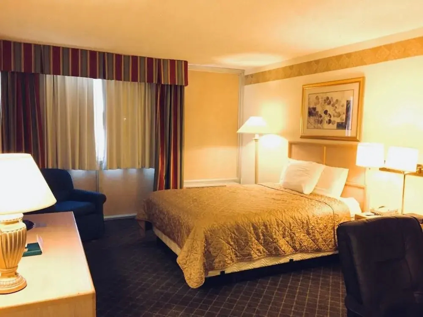 Americas Best Value Inn/brentwood Inn & Garden