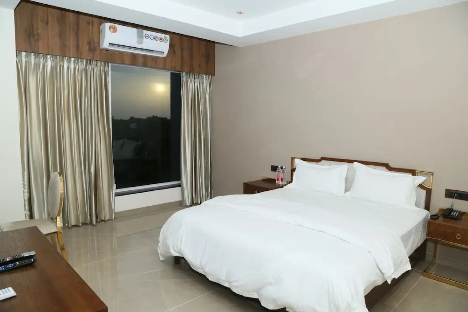 Hotel Ruturaj Regency