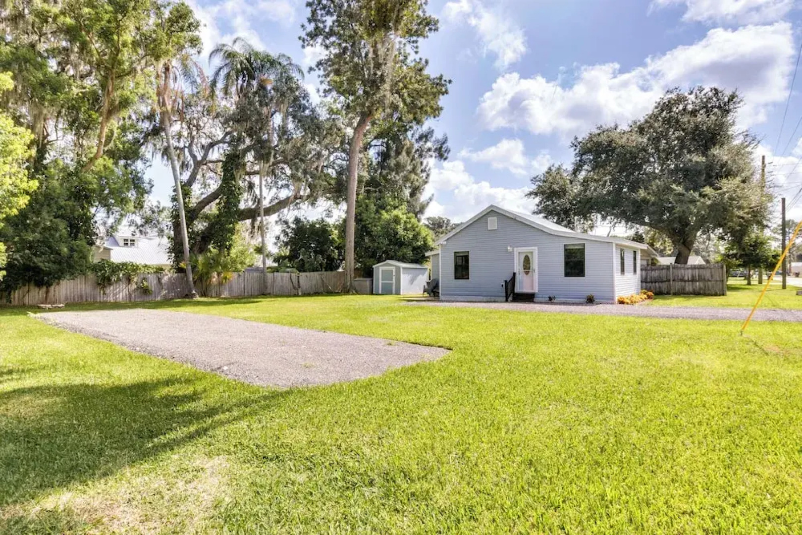 St Cloud Vacation Rental - Walk to Lakefront Park!