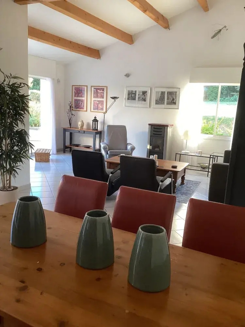 Villa in France With Private Pool & Garden