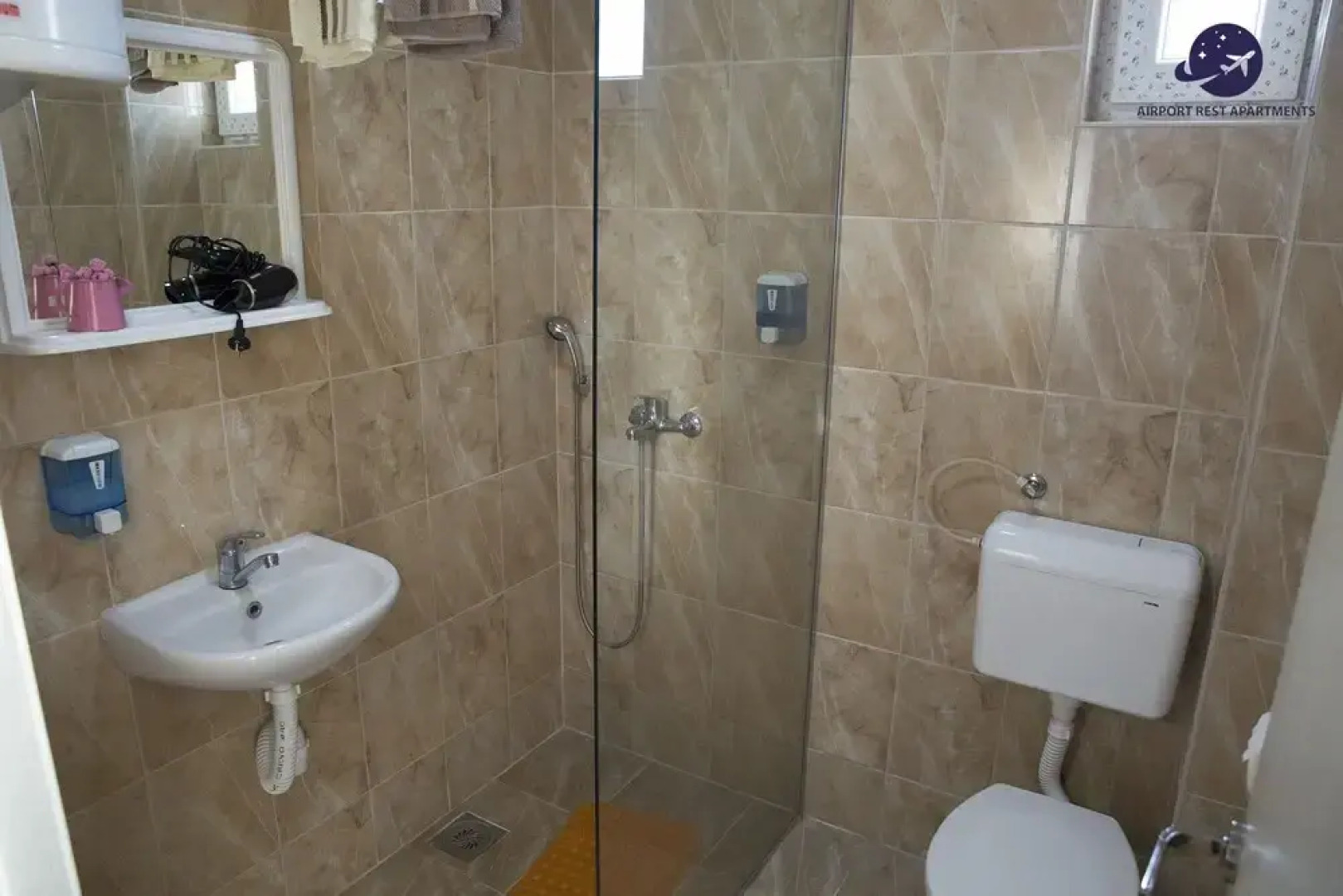 Airport Belgrade R Apartments Hotel