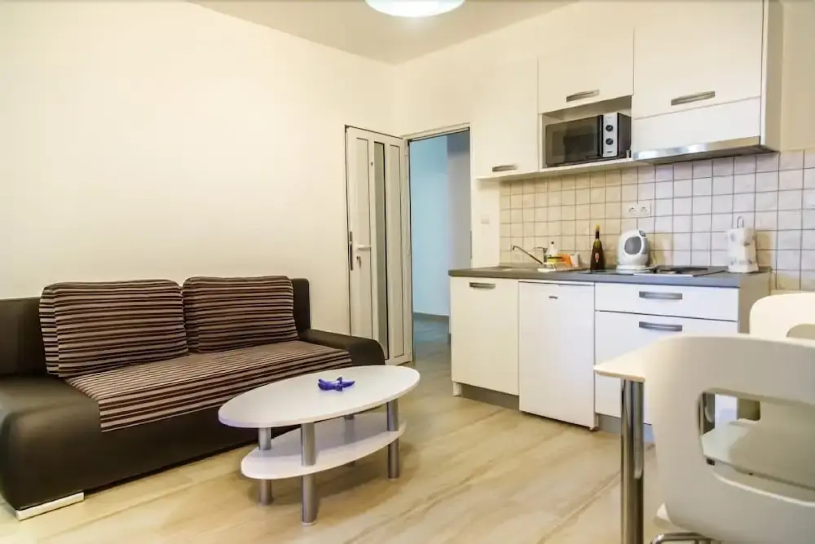 Nemira Sunny Apartments