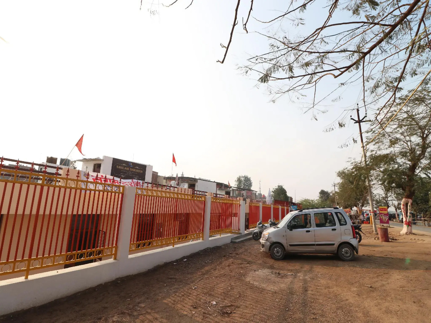 OYO 27941 Sangam Darshan