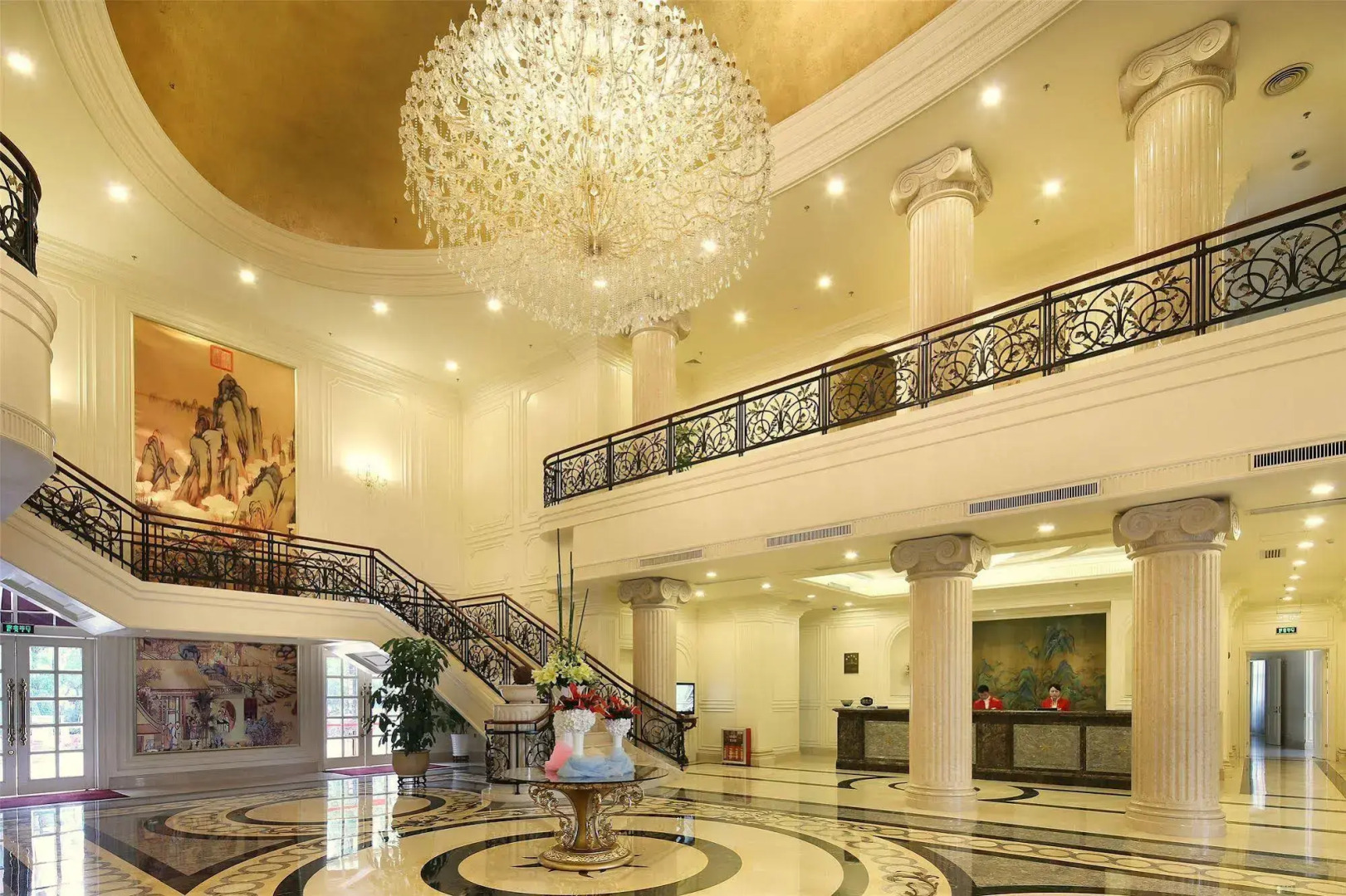 Dragon Lake Princess Hotel