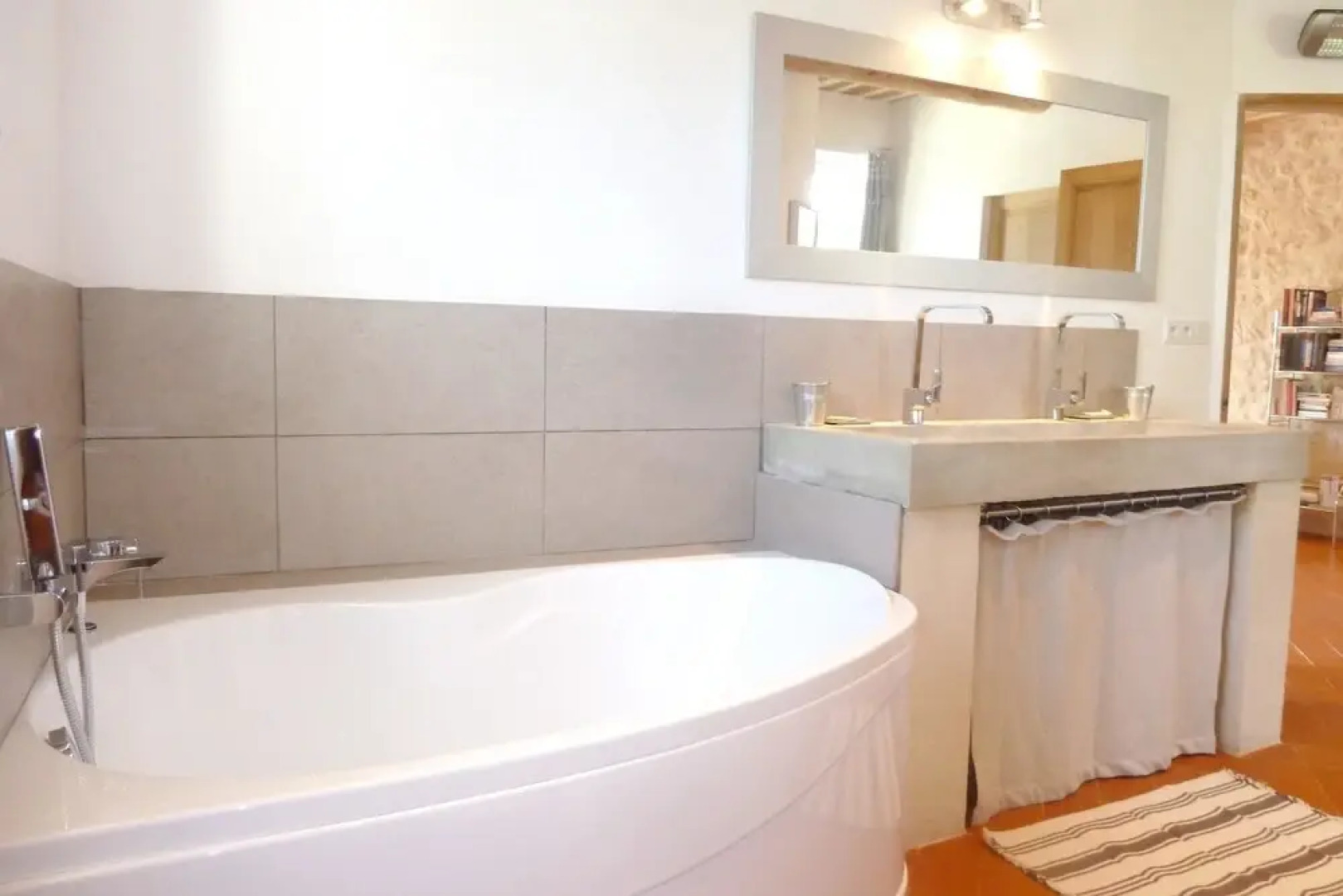 Villa With 7 Bedrooms in Pernes-les-fontaines, With Private Pool, Furn