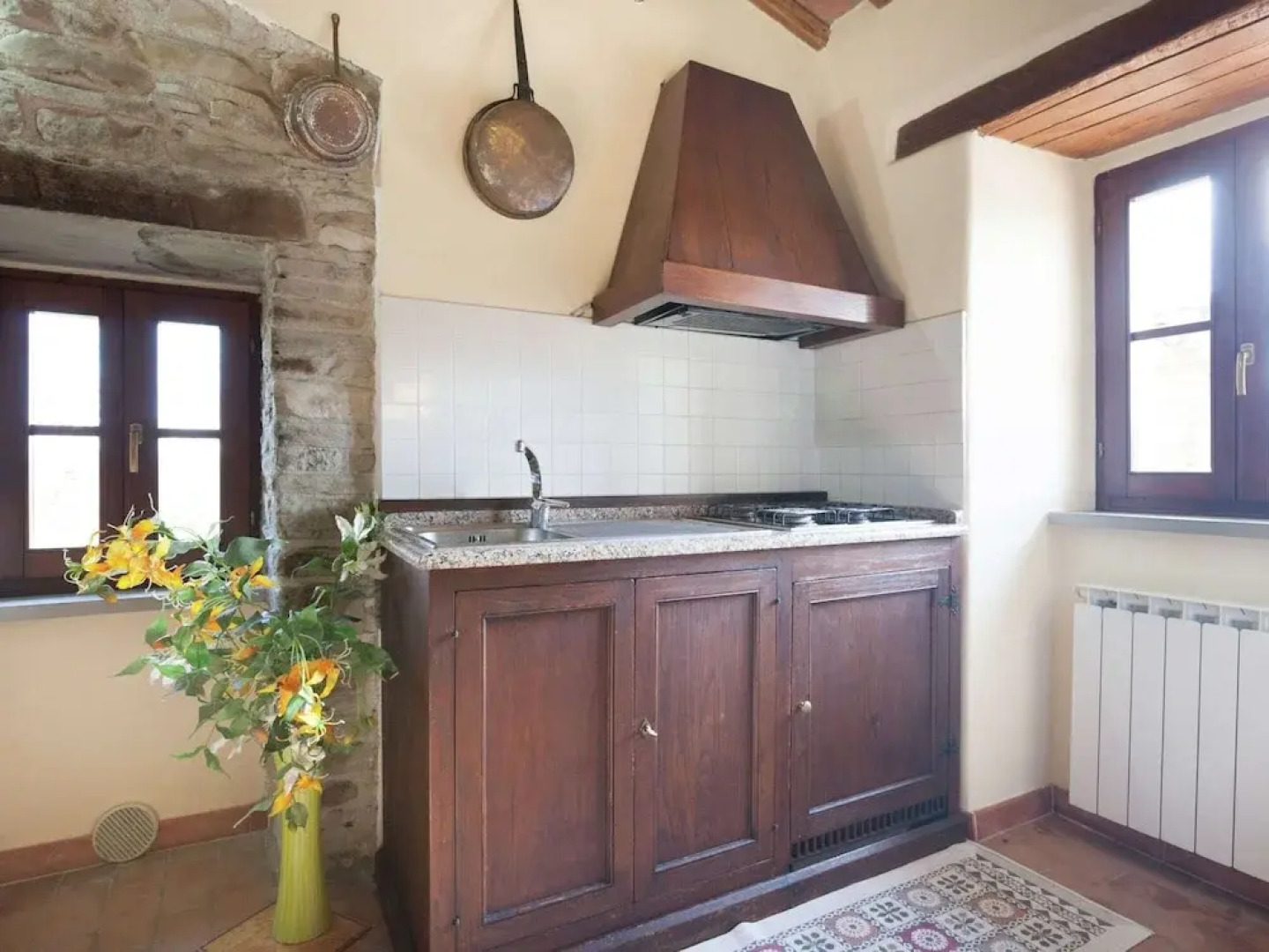 Belvilla by OYO Farmhouse With Swimming Pool