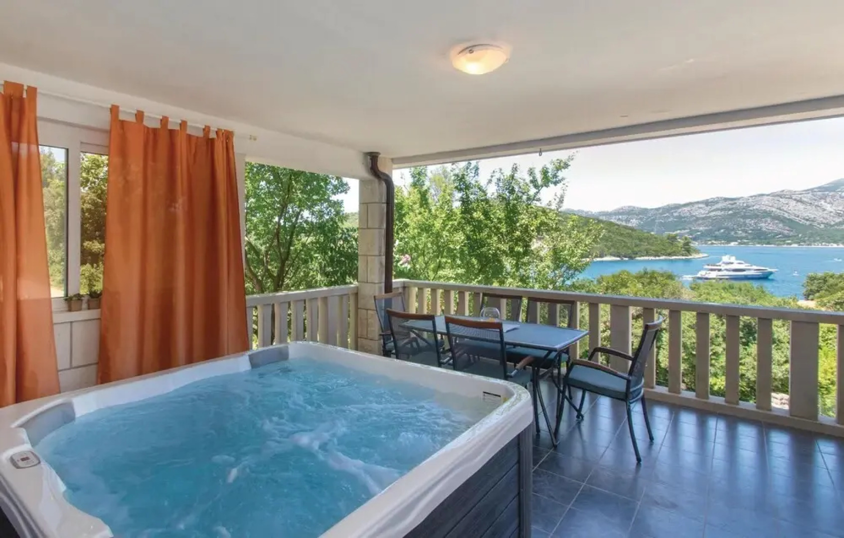 Stunning Home in Zrnovo With Wifi and 3 Bedrooms