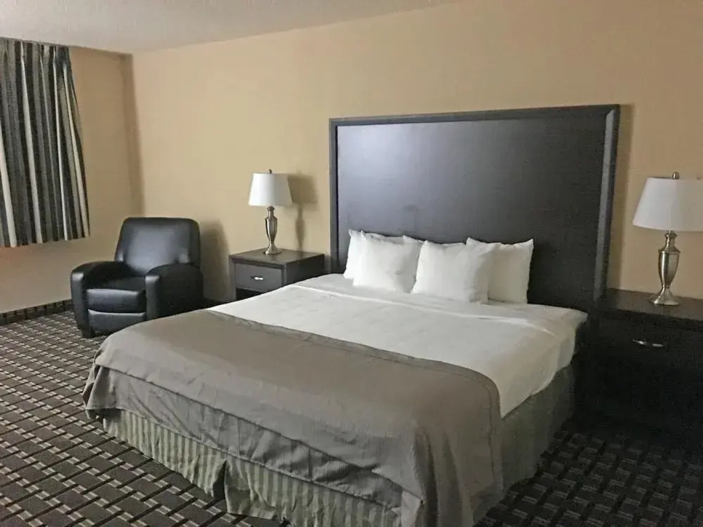 FairBridge Hotel & Conference Center Yakima