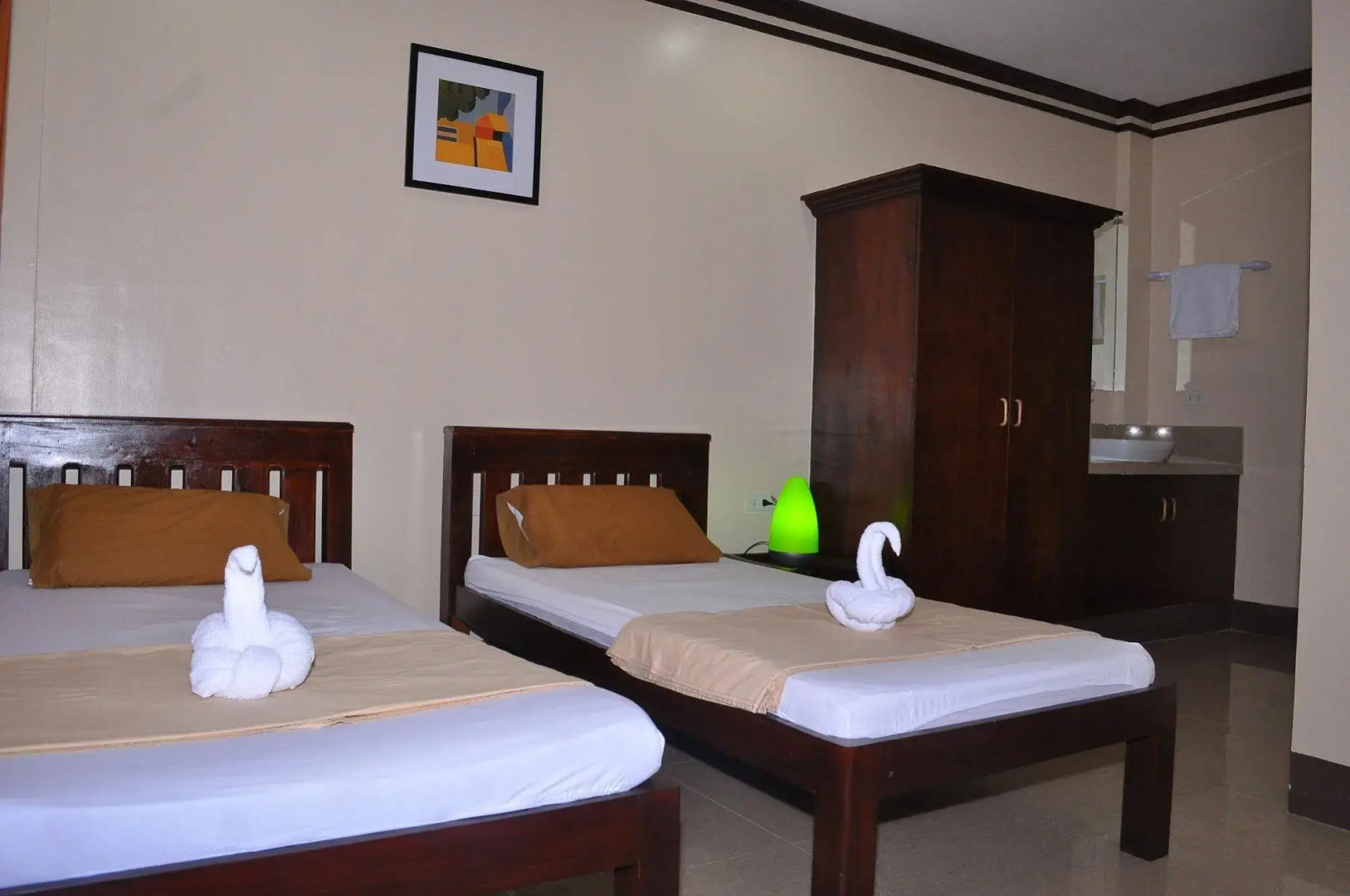 Slam's Garden Dive Resort