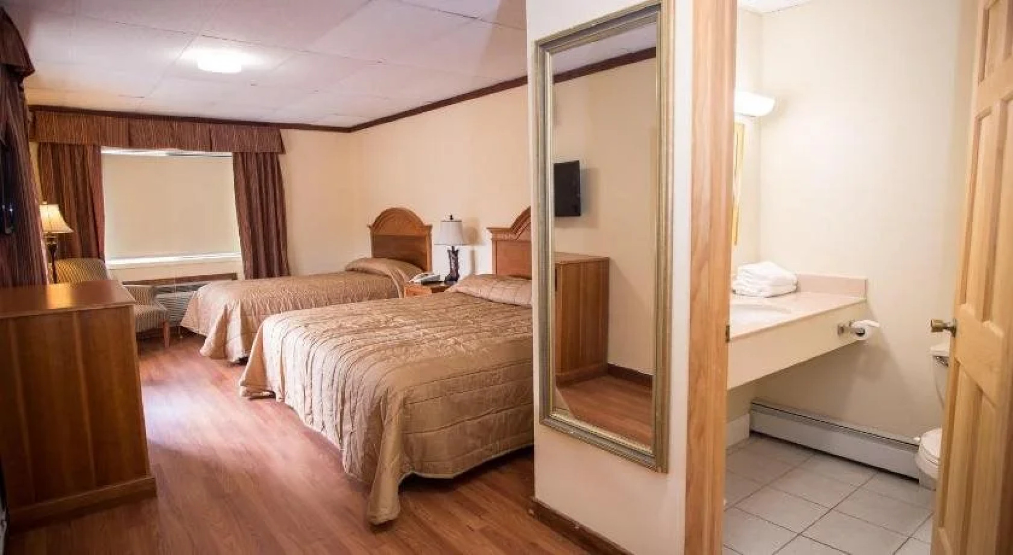 Pinegrove Family Dude Ranch