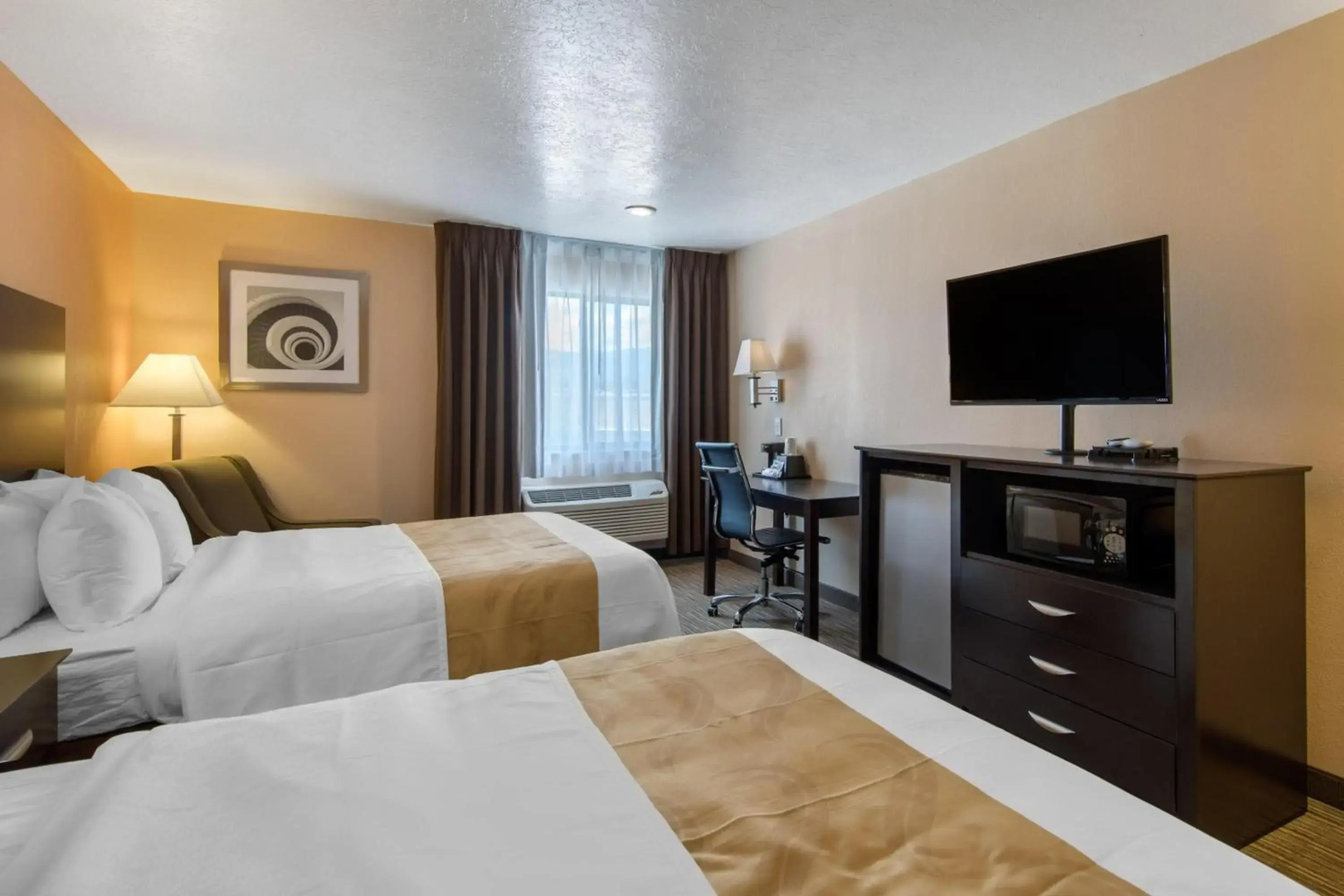 Quality Inn & Suites Albuquerque North near Balloon Fiesta Park