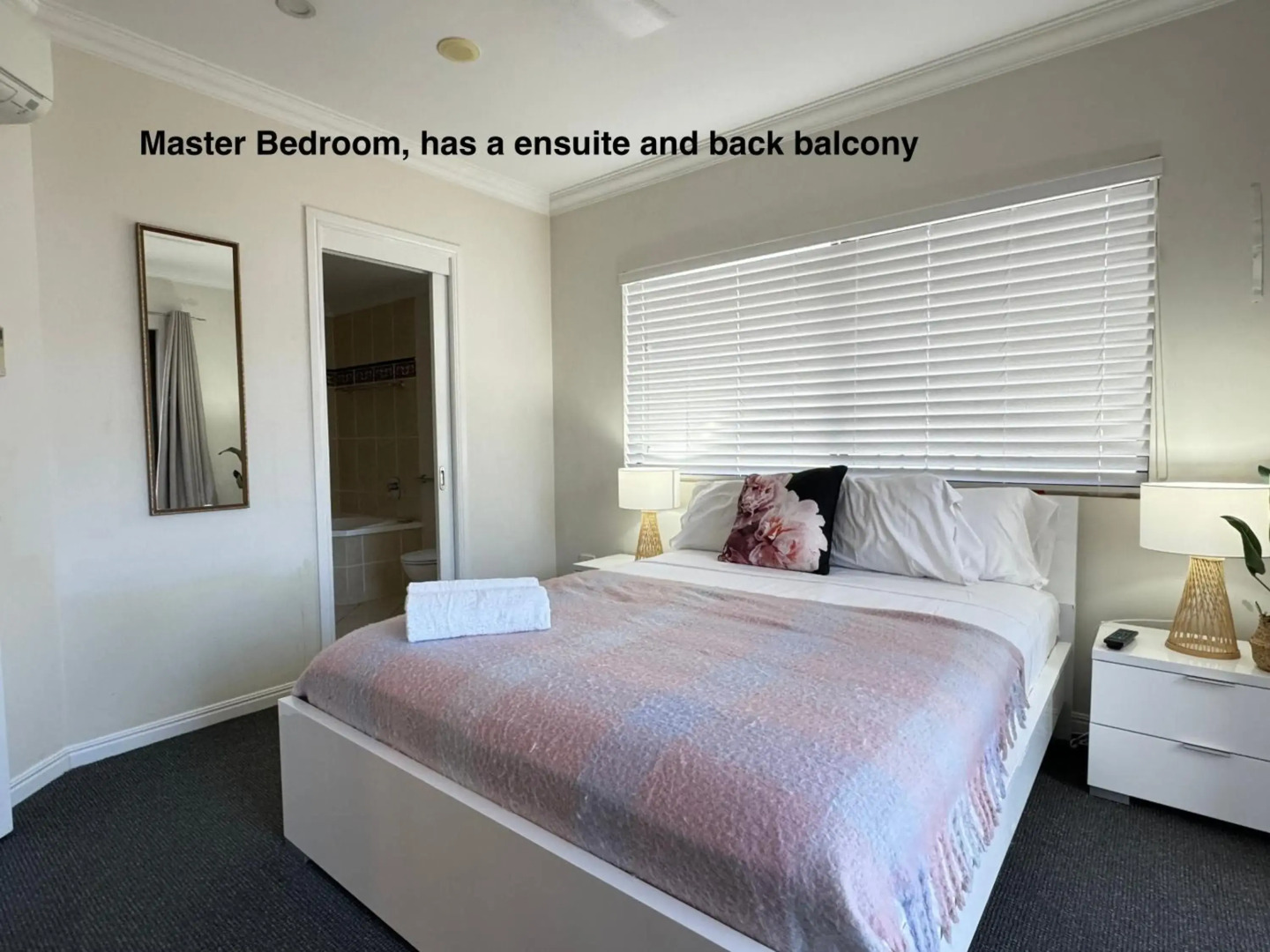 Townsville Lighthouse - 3/103 Strand