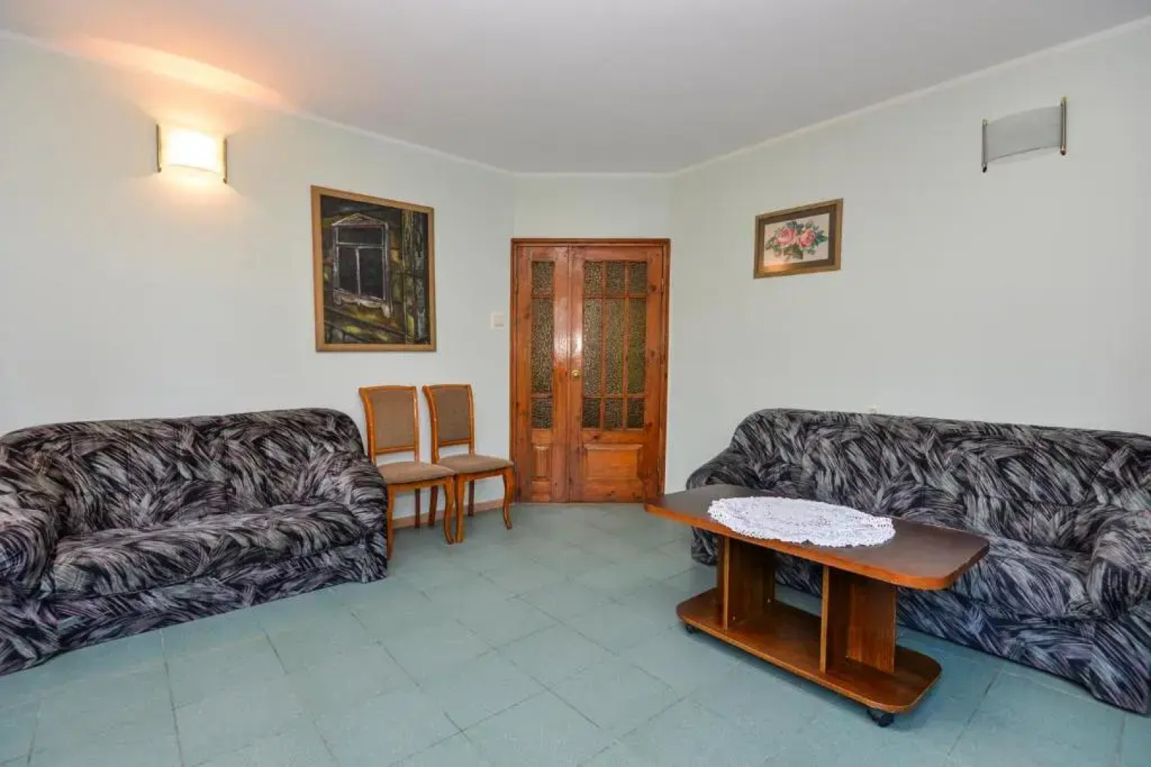 Dineikos parko svečių namai