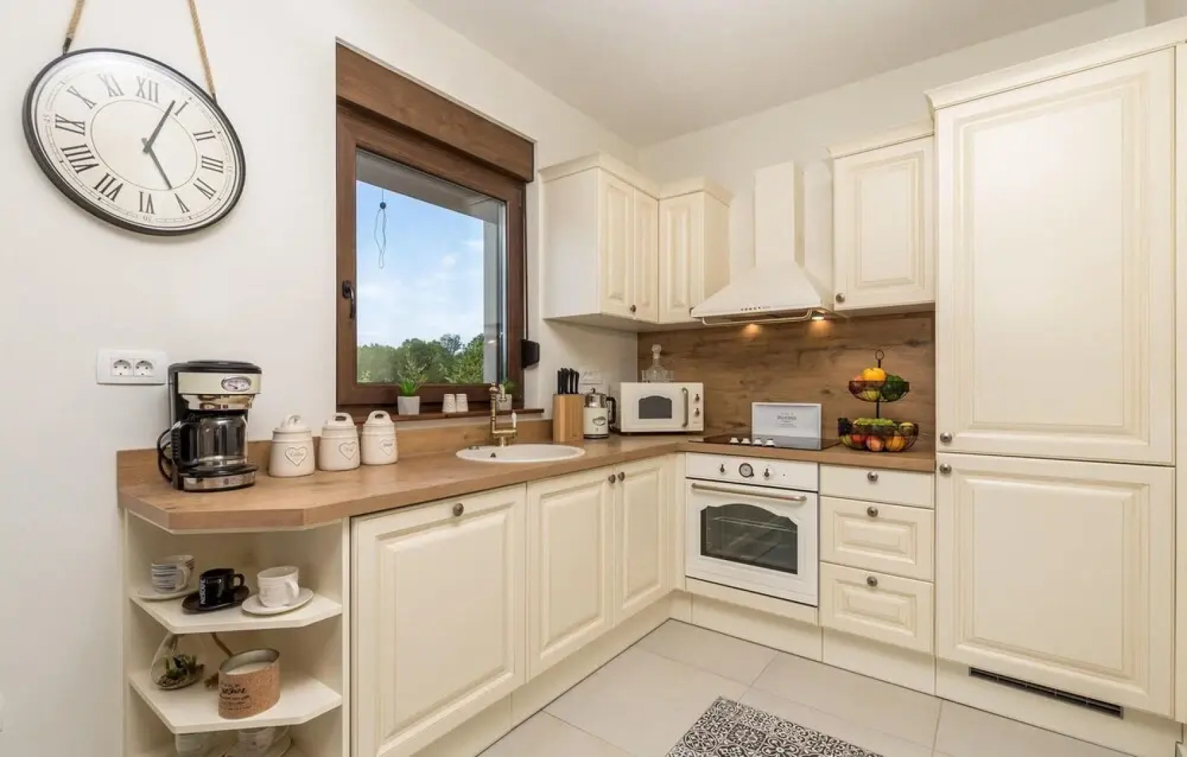 Beautiful Home in Gospic With 2 Bedrooms, Wifi and Outdoor Swimming Pool