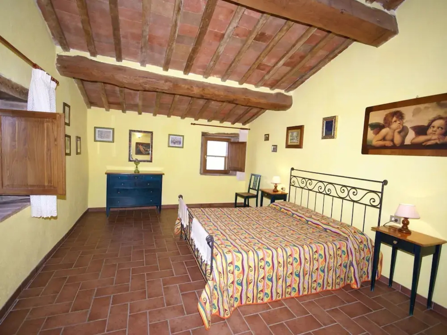 Ethereal Holiday Home in Arcidosso with Hot Tub