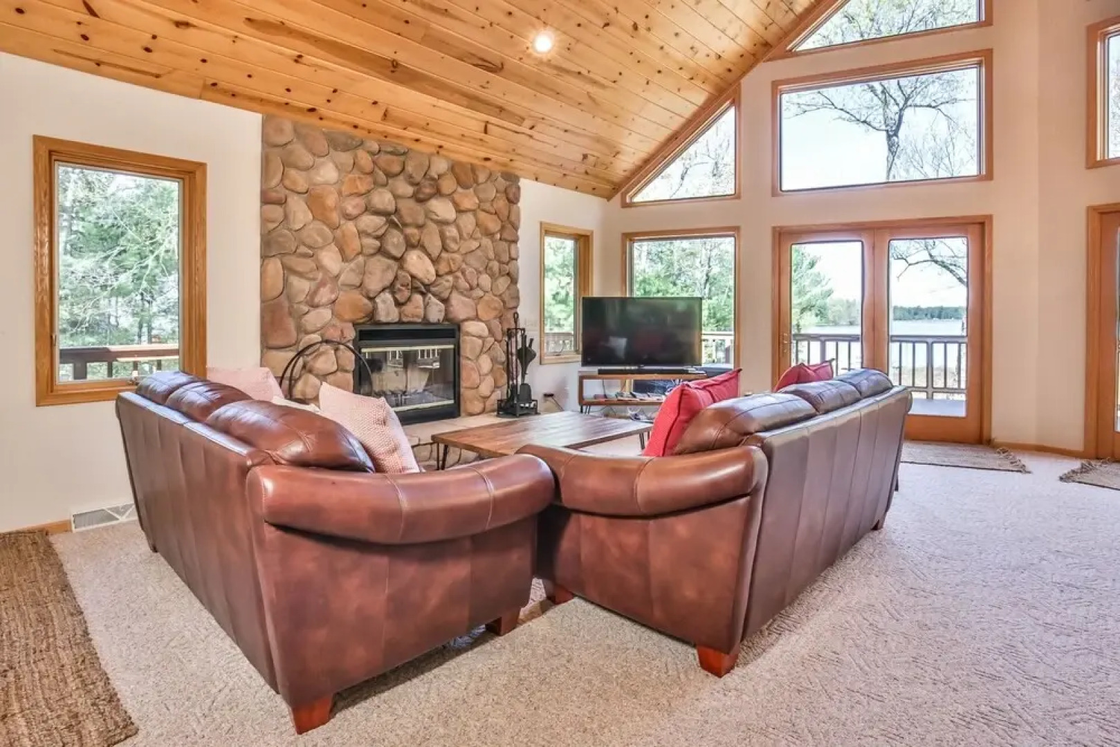 Sandy Cove - 4 Br Home