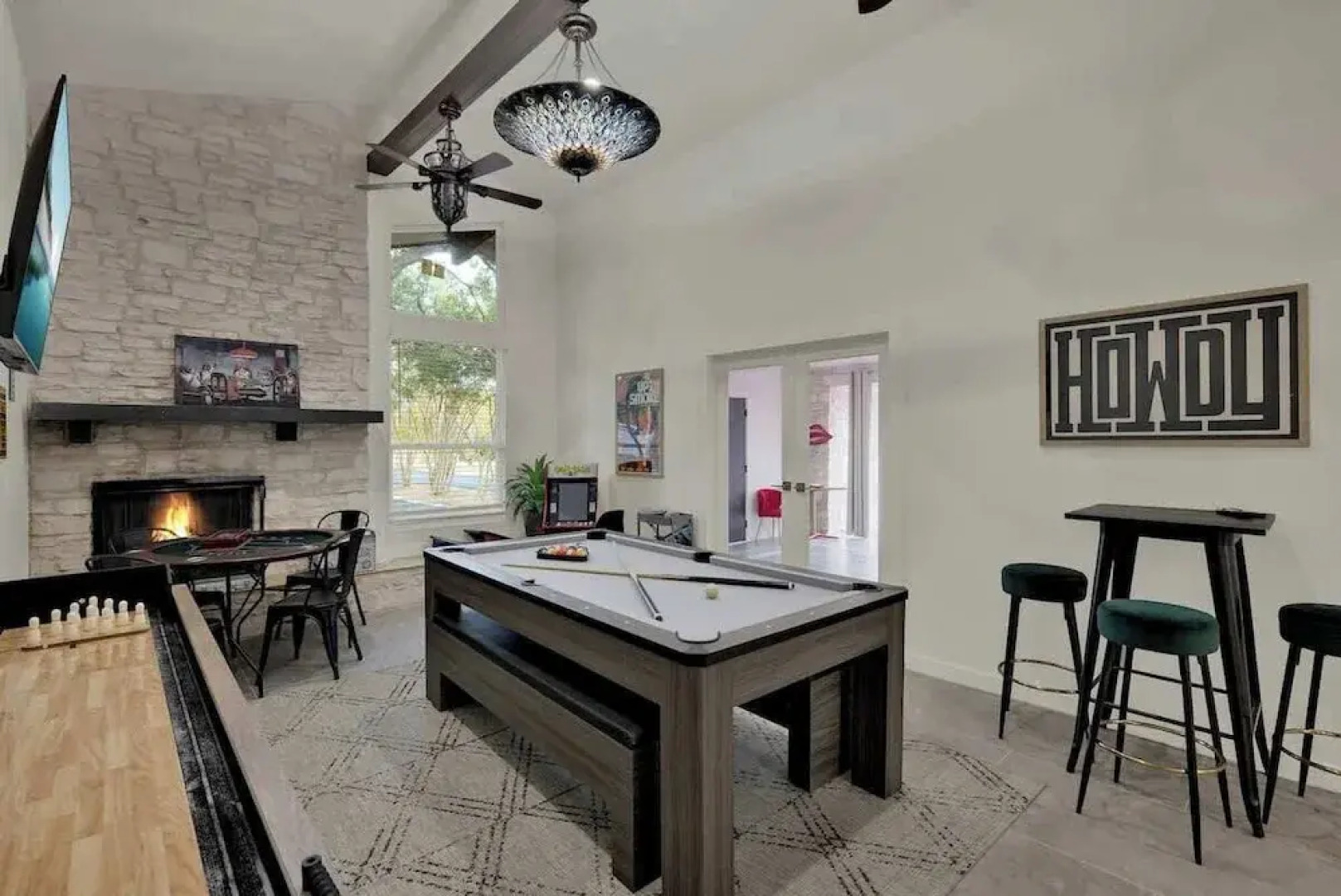 Whitewater River House - Game Room, Firepit, Walking Distance to Whitewater Amphitheater!