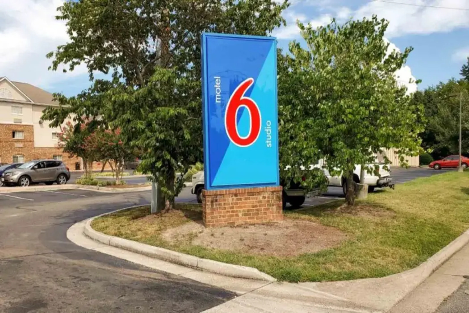 Motel 6 Richmond, VA - I-64 West